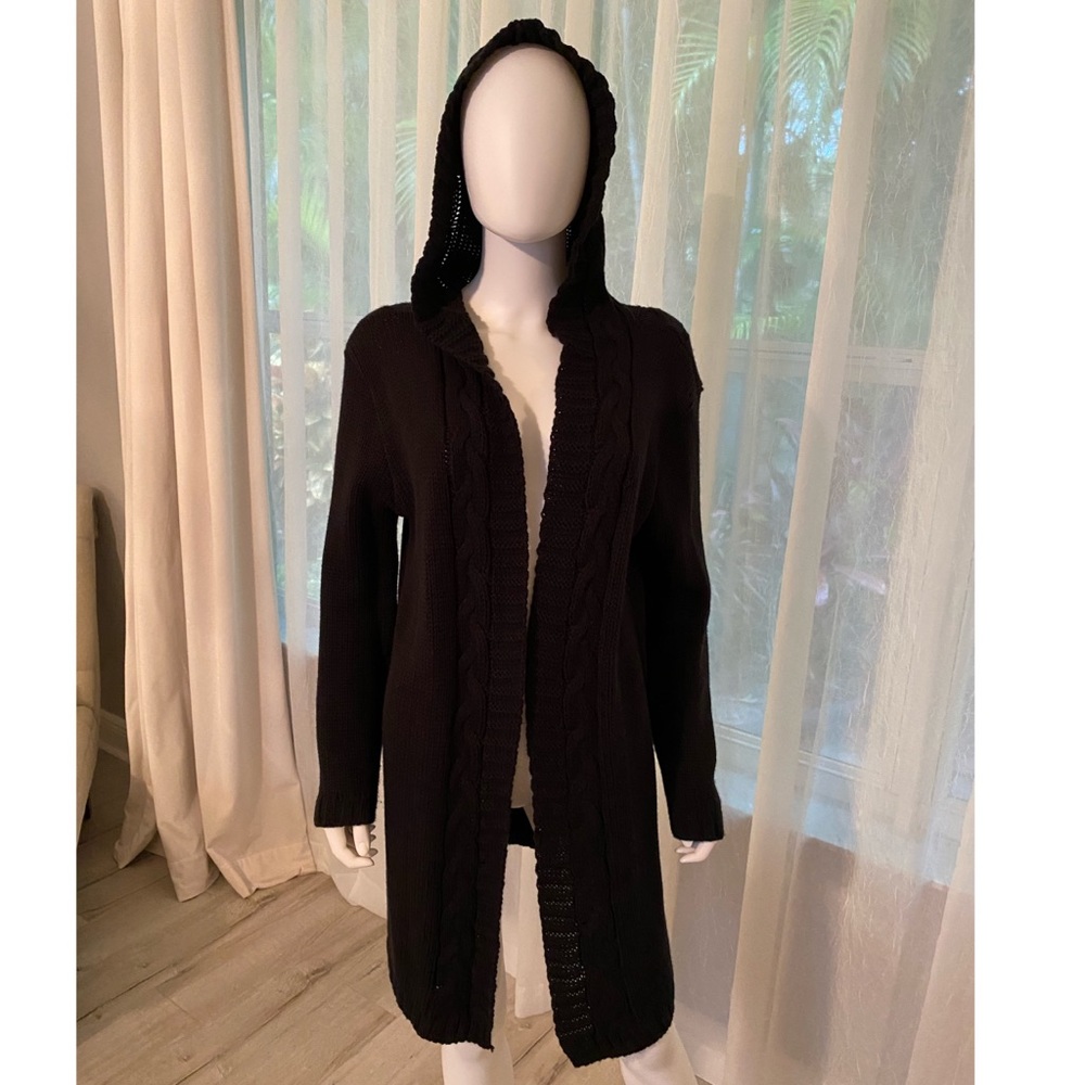 Long cardigan sweater